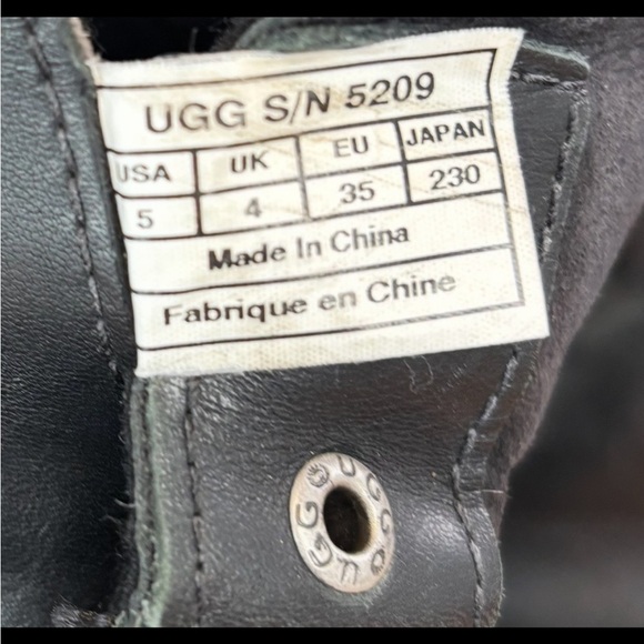 UGG Butte Cold Weather Winter & Rain Black Lace Up Boots for Women - Picture 5 of 10